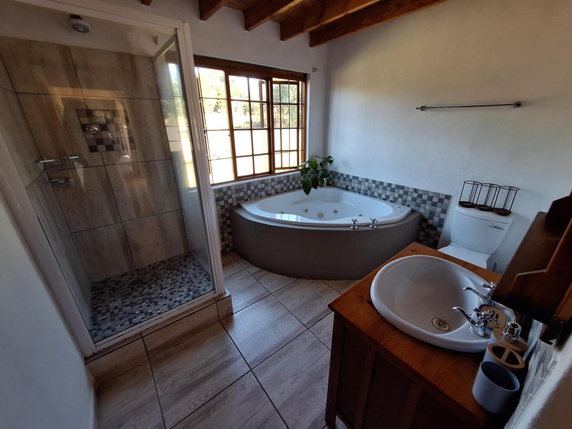 Lakeview Cottage, Curry's Post - Solar Powered Chalet Howick